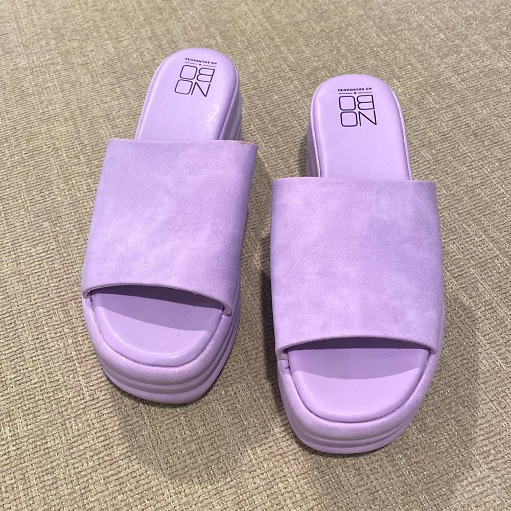 Sandal